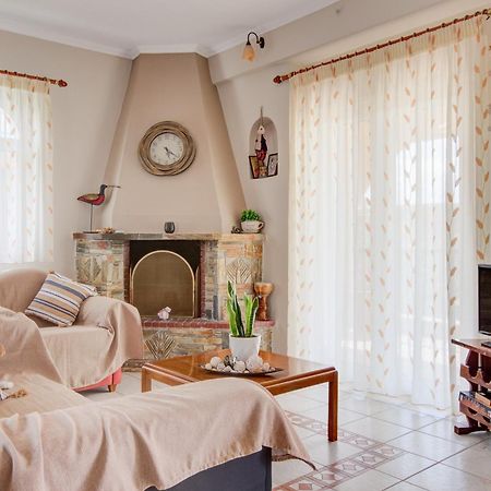 Private 6-Bdrm Villa With Garden 150M To Beach Paradisos Dış mekan fotoğraf